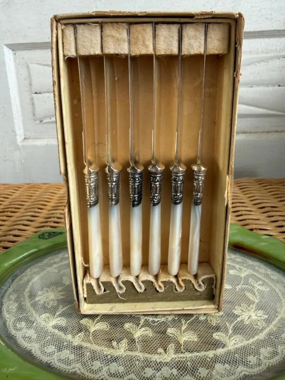 Antique 1910s Mother Of Pearl Fruit Knives Sterling Bands Boxed Set of 6